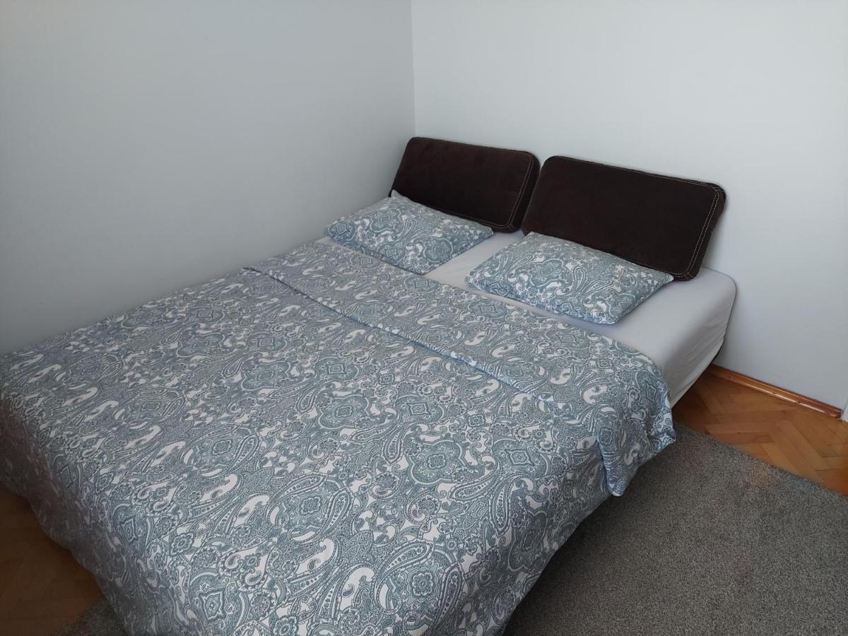 Wygodny Przestronny Apartament Janowskie Blonia Rumia Exterior foto